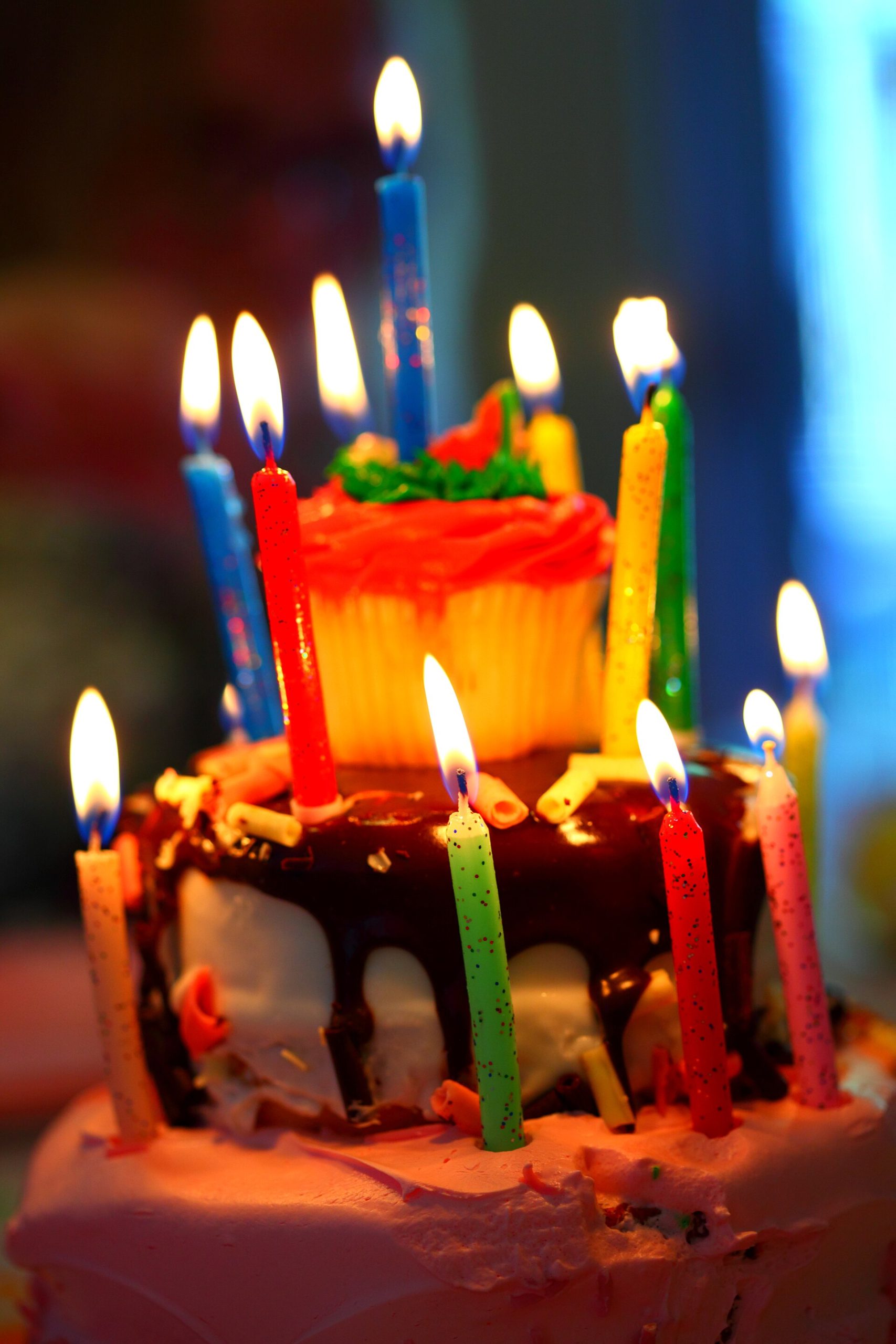 誕生日のケーキとろうそく（Photo: Pink Sherbet Photography / CC BY 2.0）
